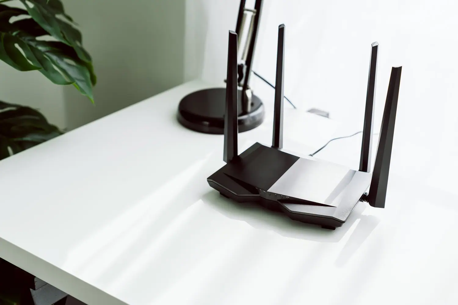 Jak zamontować domową sieć Wi-Fi? Praktyczne wskazówki dla początkujących