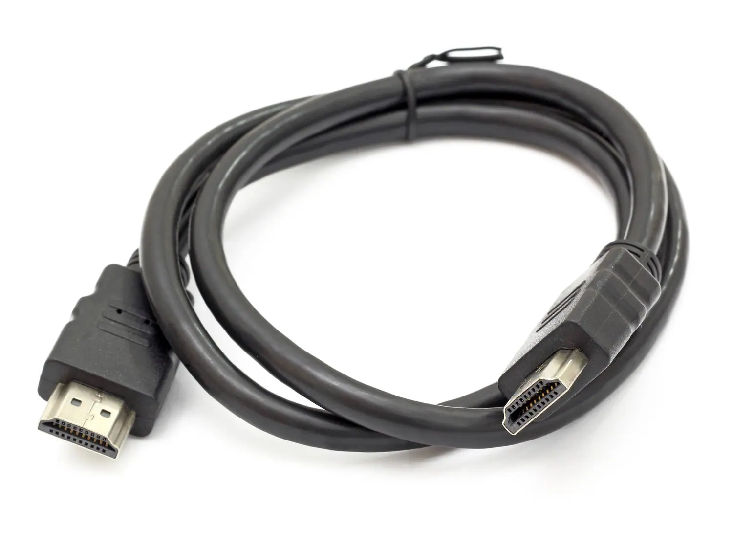 Jaki kabel HDMI wybrać do telewizora? Przewodnik po standardach i długościach